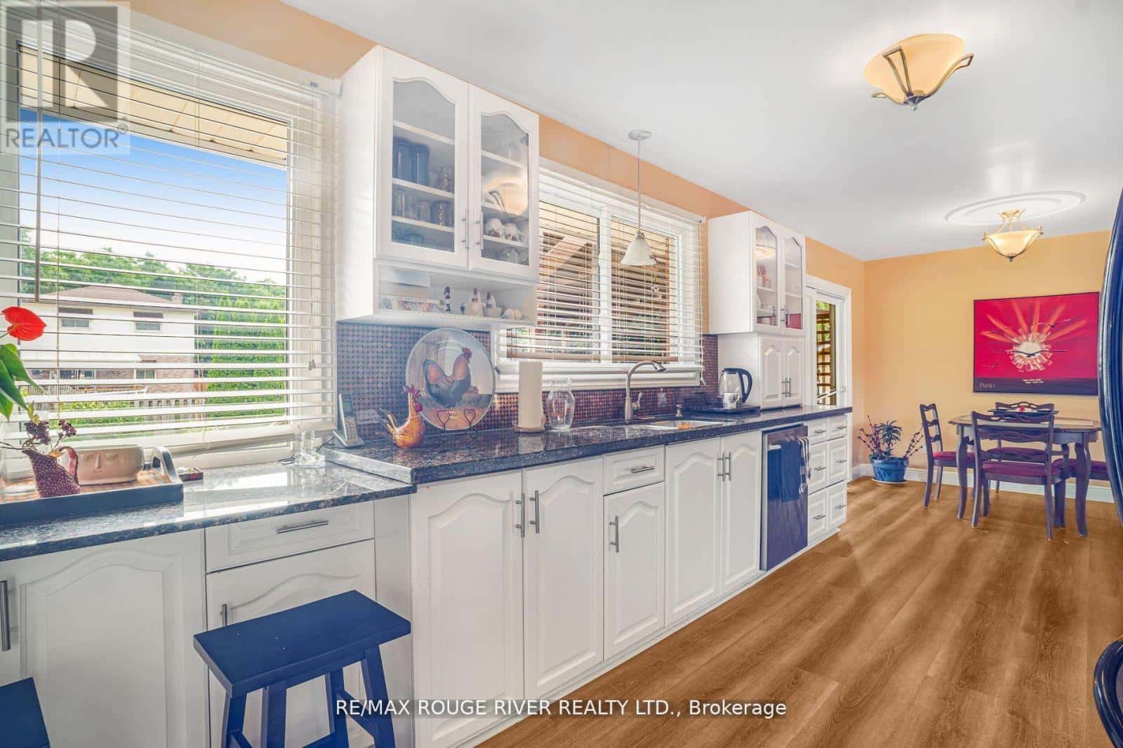 5210 TIMOTHY CRESCENT — Niagara Falls (Morrison), Ontario - Photo 3 of 19