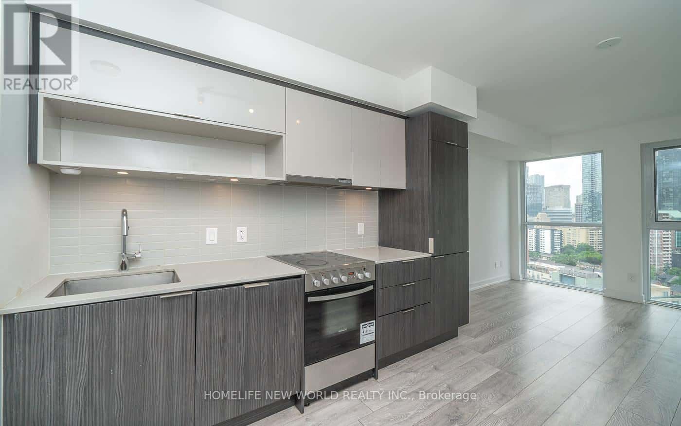 1811 - 159 WELLESLEY STREET E — Toronto (Cabbagetown-South St. James Town), Ontario - Photo 5 of 30