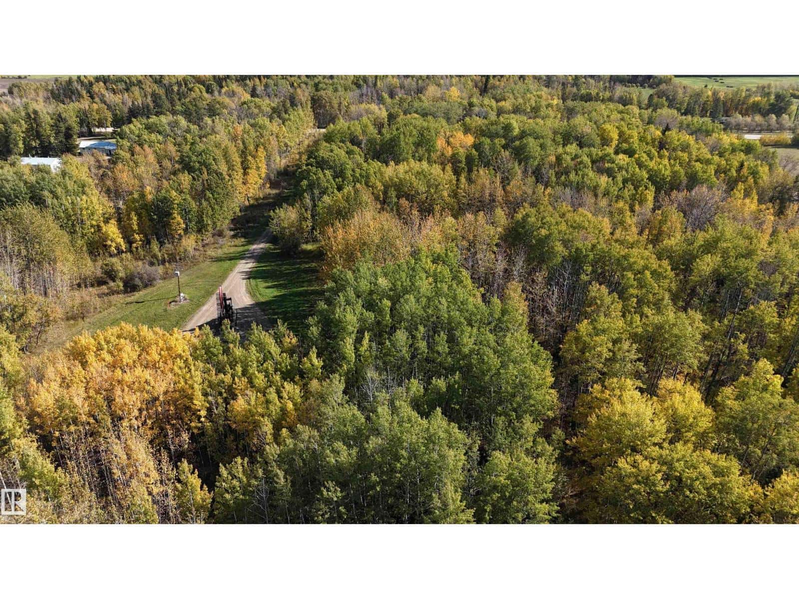 TWP 493 RR 75 — Drayton Valley, Alberta - Photo 4 of 7