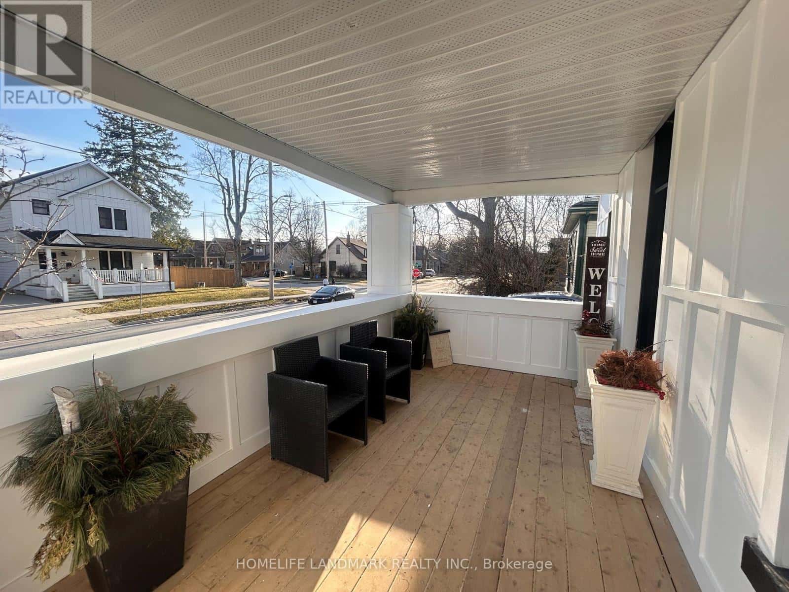 130 LANGARTH STREET E — London South (South F), Ontario - Photo 4 of 20