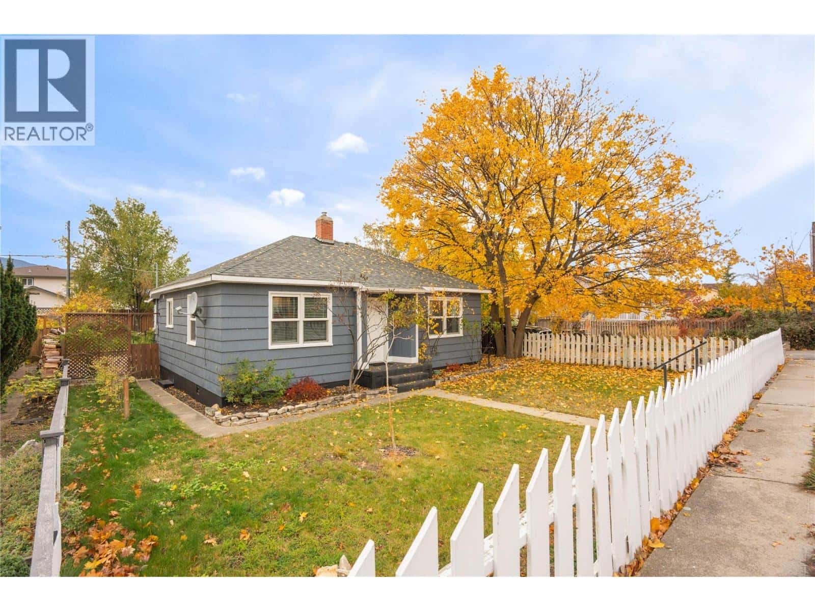 1009 Killarney Street