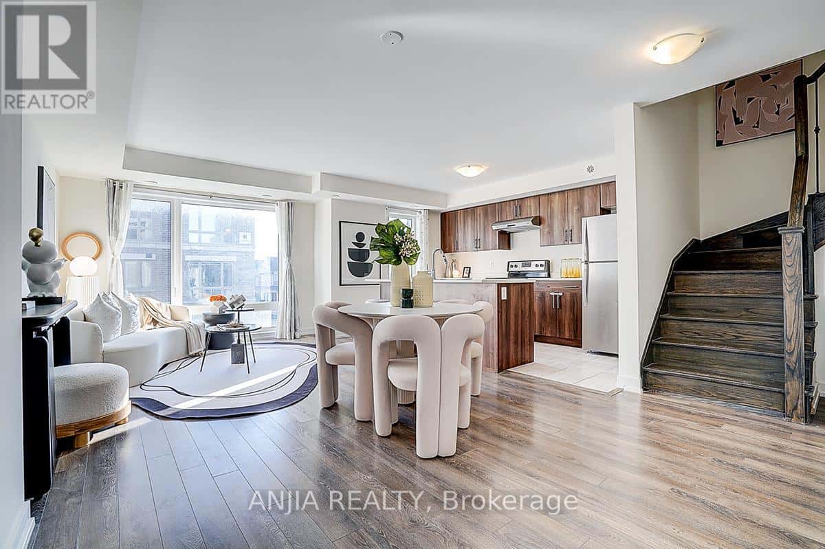 304 - 20 DUNSHEATH WAY — Markham (Cornell), Ontario - Photo 4 of 27