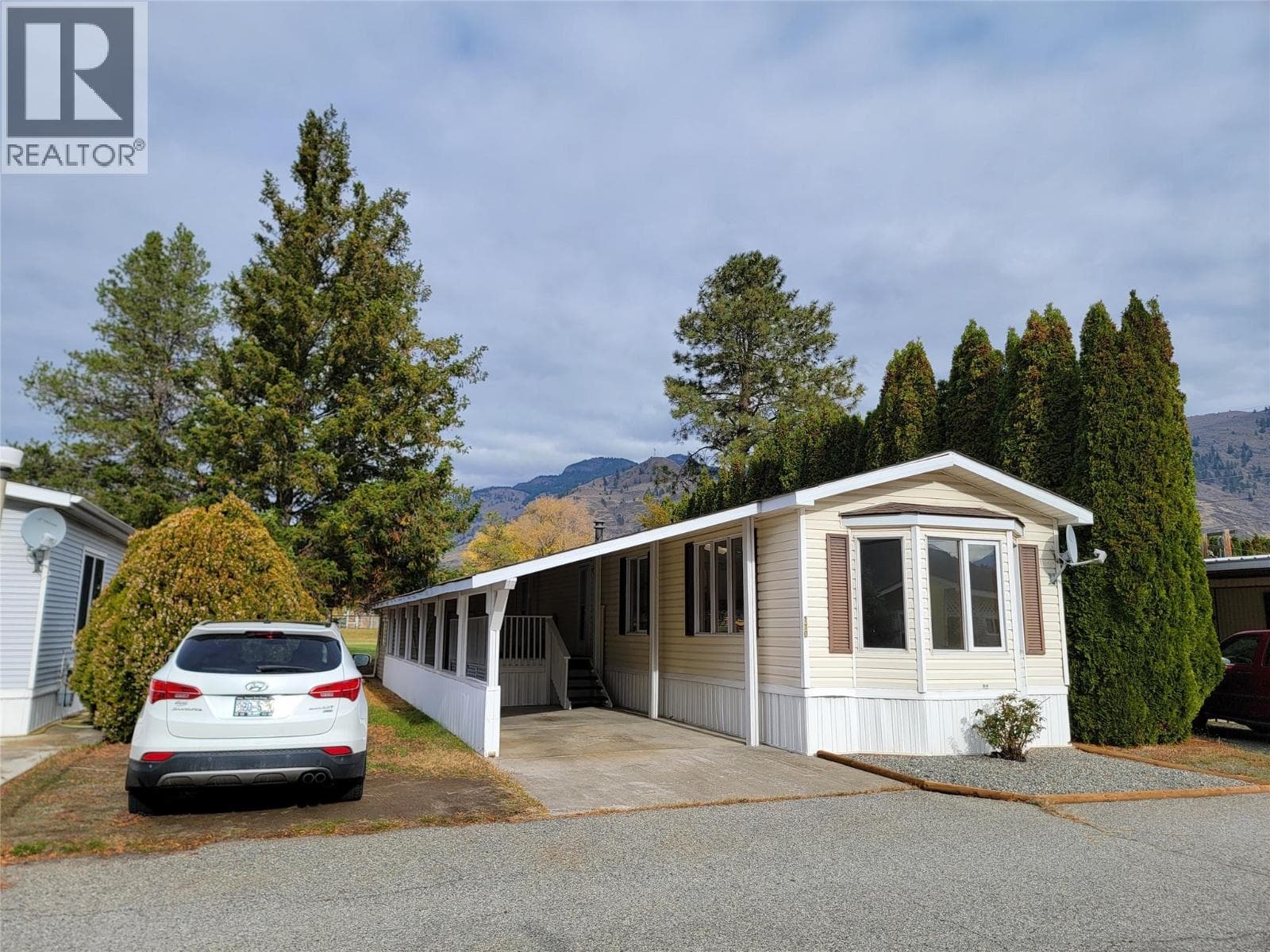 914 Blakeborough Avenue Unit# 101 — Keremeos, British Columbia - Main photo