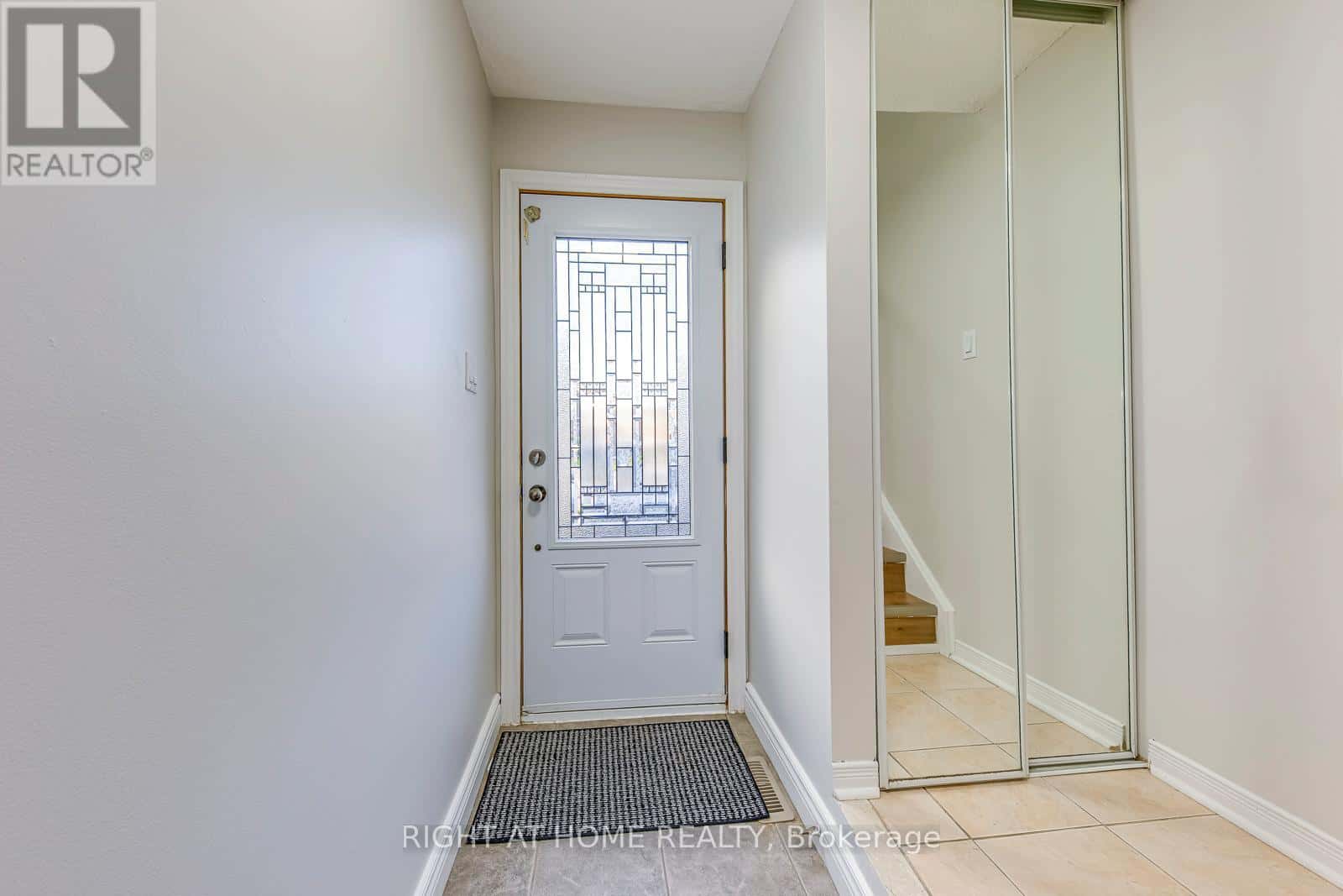 4190 SQUIRE COURT — Mississauga (Creditview), Ontario - Photo 3 of 47