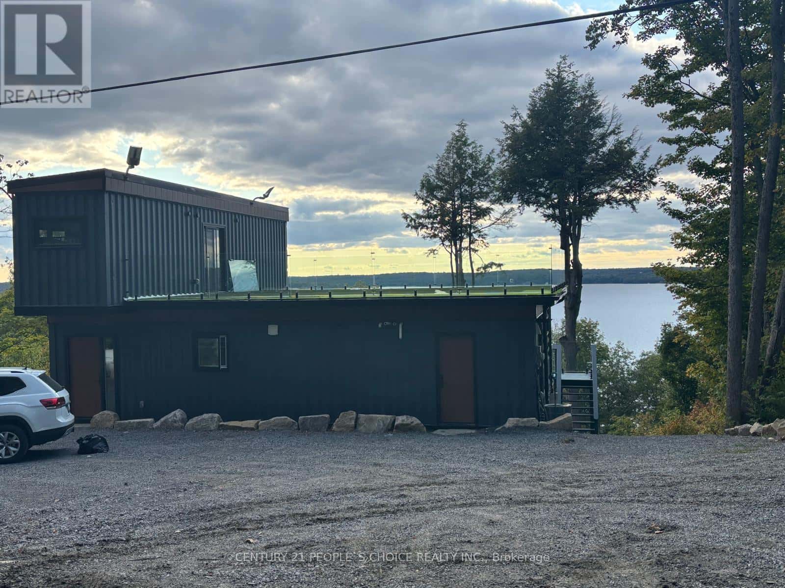 1356 SOUTH LAKE BERNARD ROAD — Strong, Ontario - Photo 5 of 25