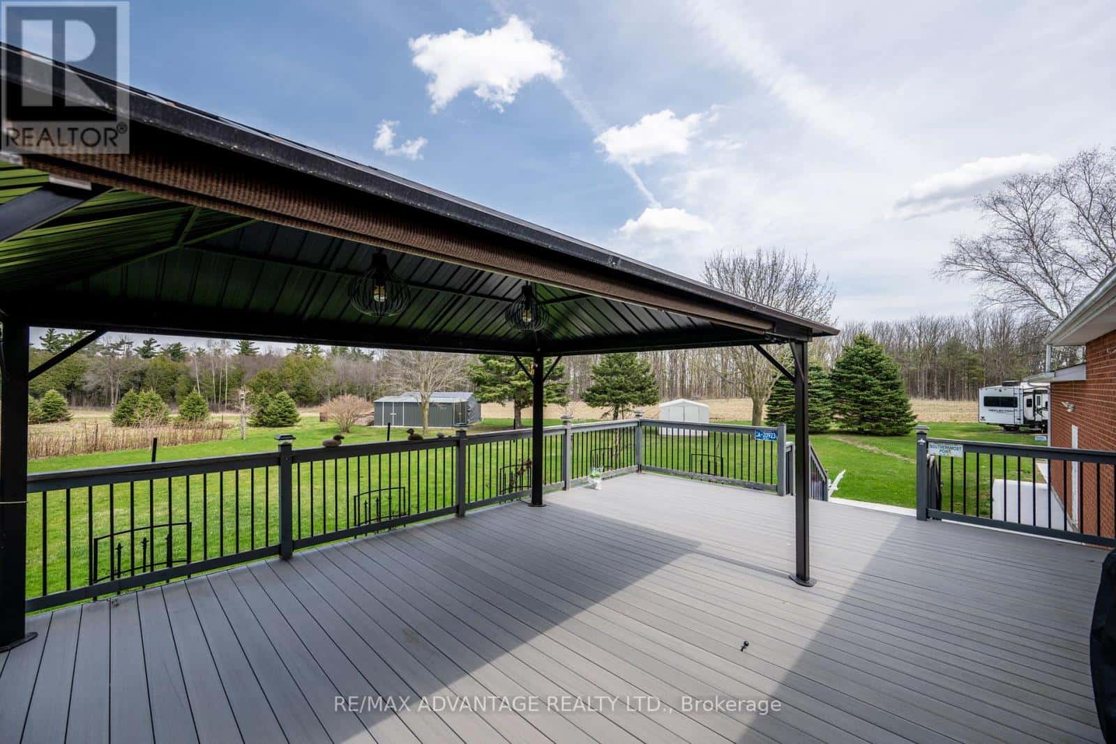 403353 ROBINSON ROAD — South-West Oxford, Ontario - Photo 3 of 47