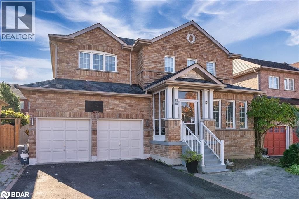 129 FLAGSTONE Way — Newmarket, Ontario - Main photo