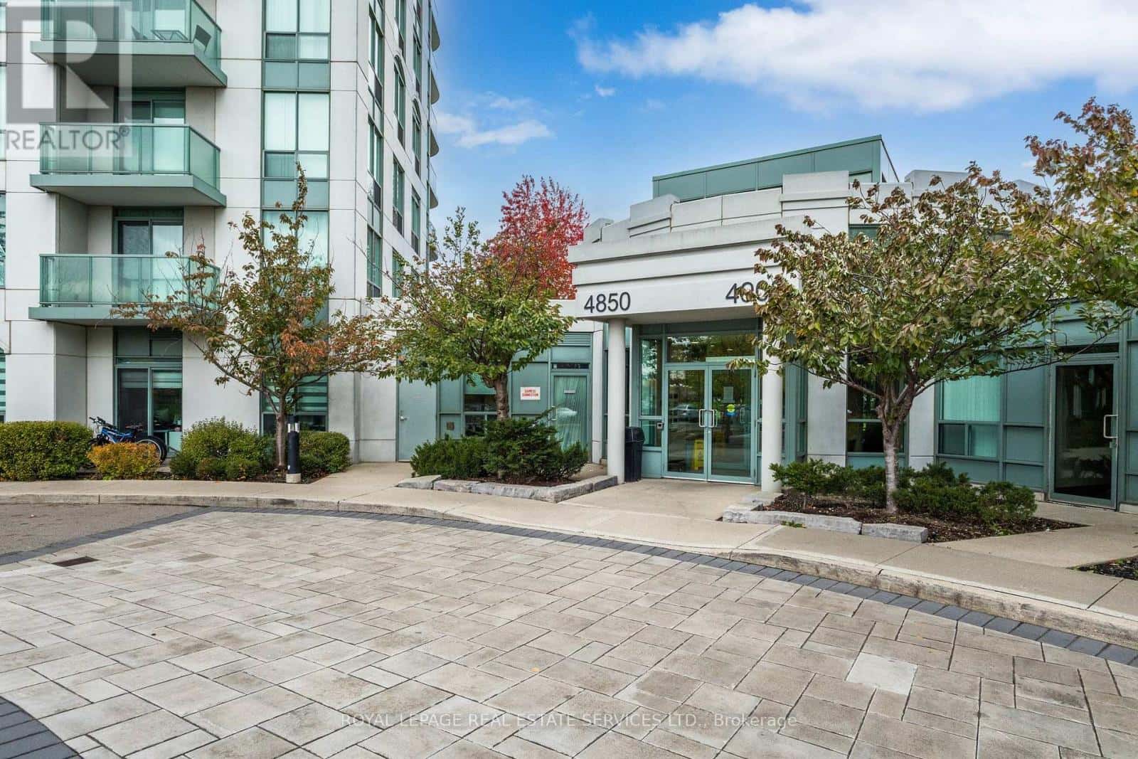 610 - 4850 GLEN ERIN DRIVE — Mississauga (Central Erin Mills), Ontario - Photo 2 of 40