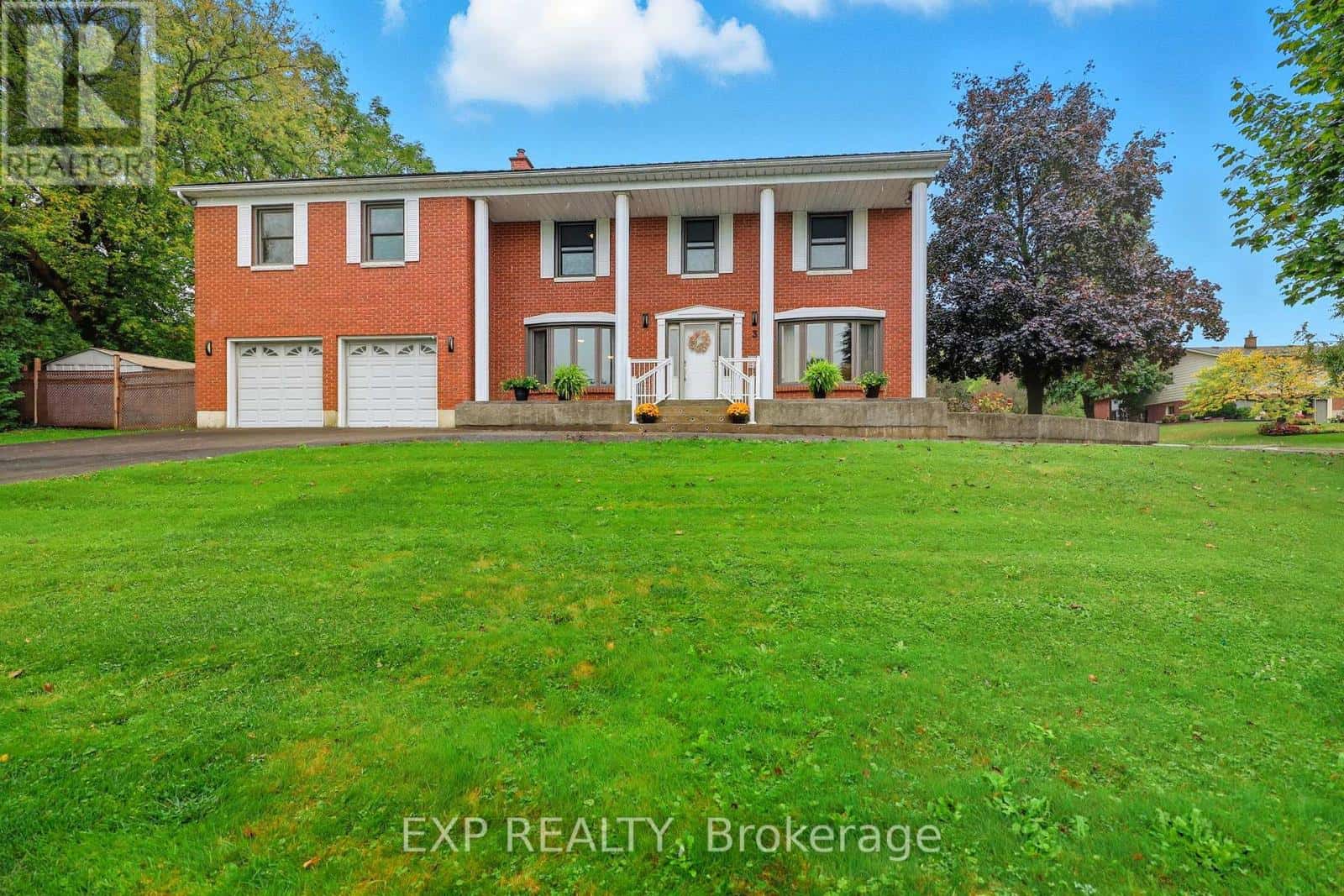 30 LINGWOOD DRIVE — Norfolk (Waterford), Ontario - Photo 2 of 49