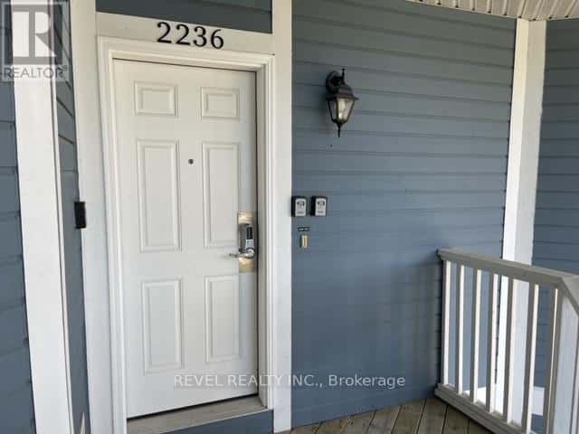 2237 - 90 HIGHLAND DRIVE — Oro-Medonte (Horseshoe Valley), Ontario - Photo 2 of 21