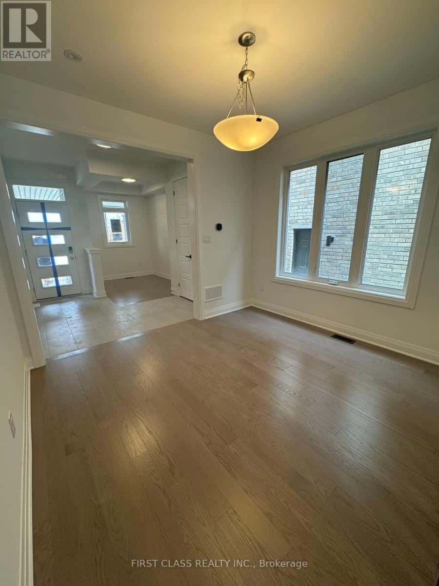 12 SWEET PEAR STREET — Markham, Ontario - Photo 2 of 14