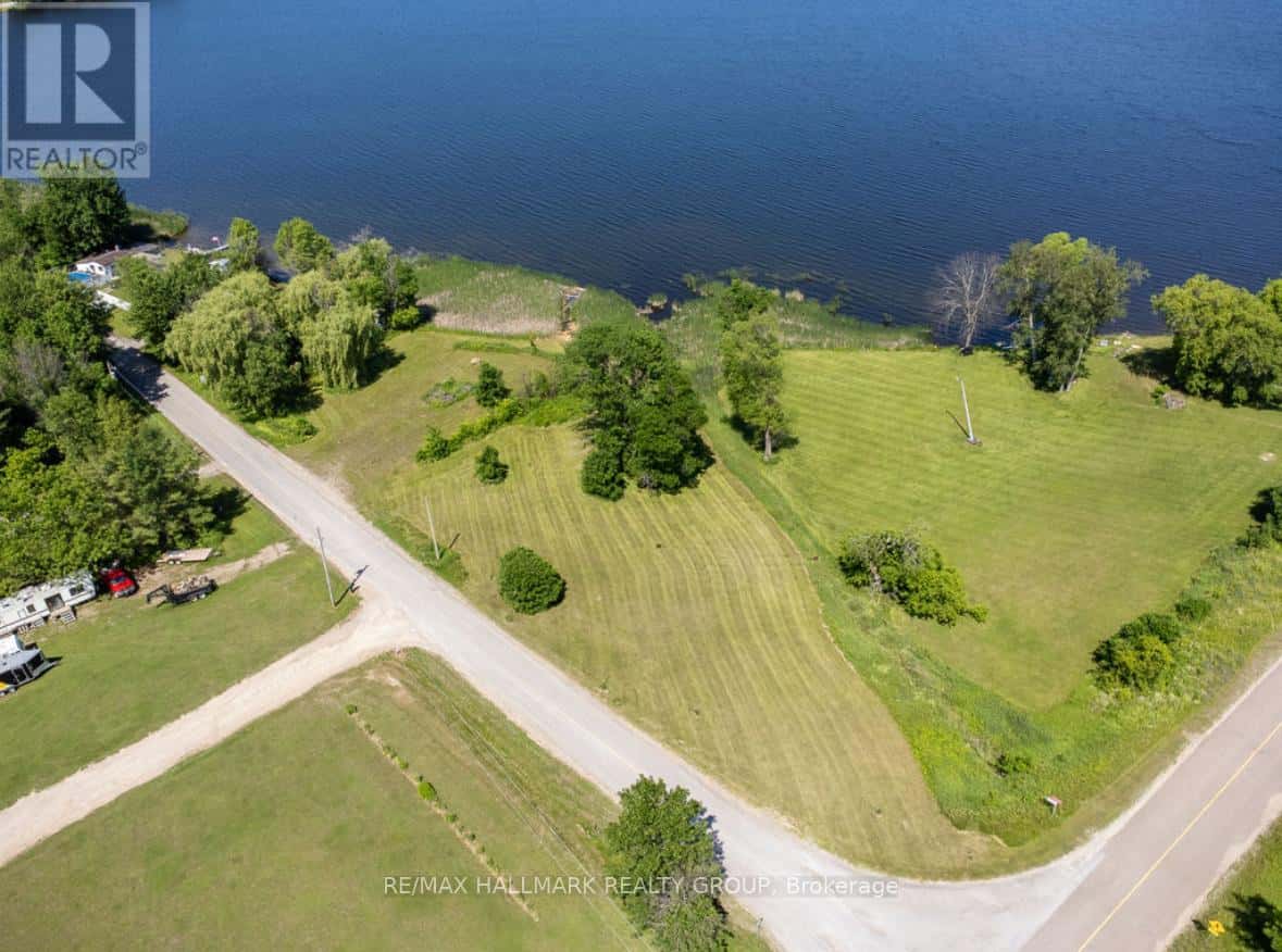 00 SMITH BAY ROAD N — North Algona Wilberforce, Ontario - Photo 3 of 9