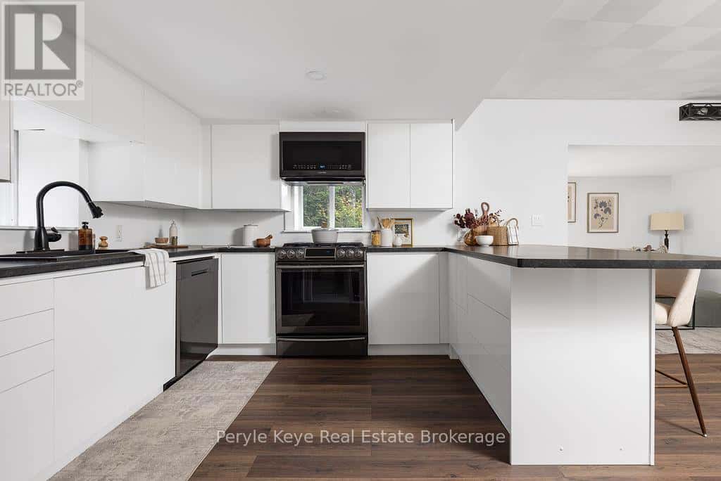 1108 SKYLINE DRIVE — Armour, Ontario - Photo 2 of 50