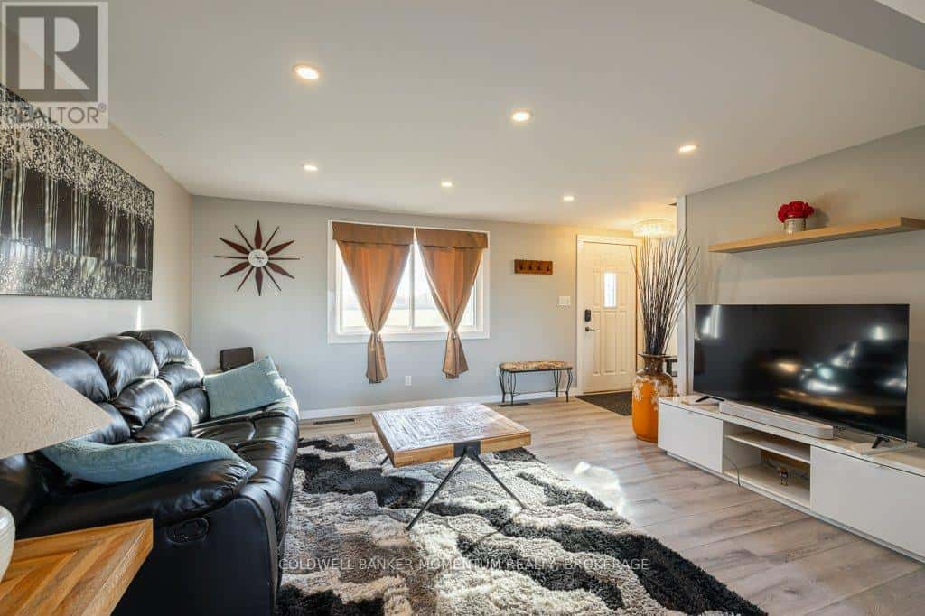 1505 STEVENSVILLE ROAD — Fort Erie (Stevensville), Ontario - Photo 5 of 45