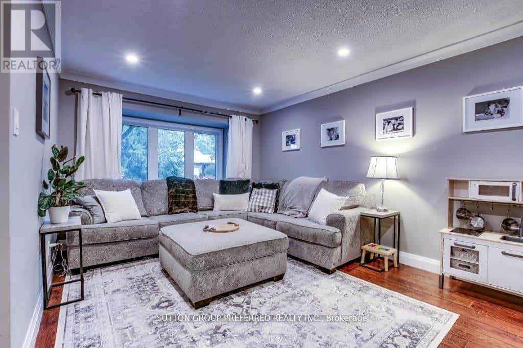 1295 HASTINGS DRIVE — London North (North G), Ontario - Photo 5 of 30