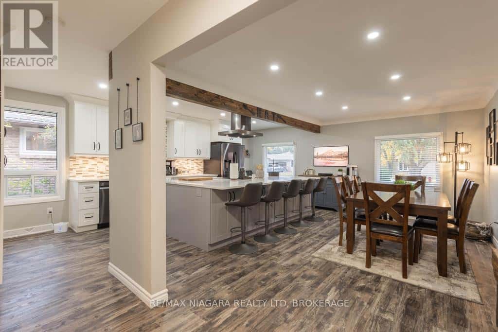 5674 HILLCREST CRESCENT — Niagara Falls (Church's Lane), Ontario - Photo 2 of 35