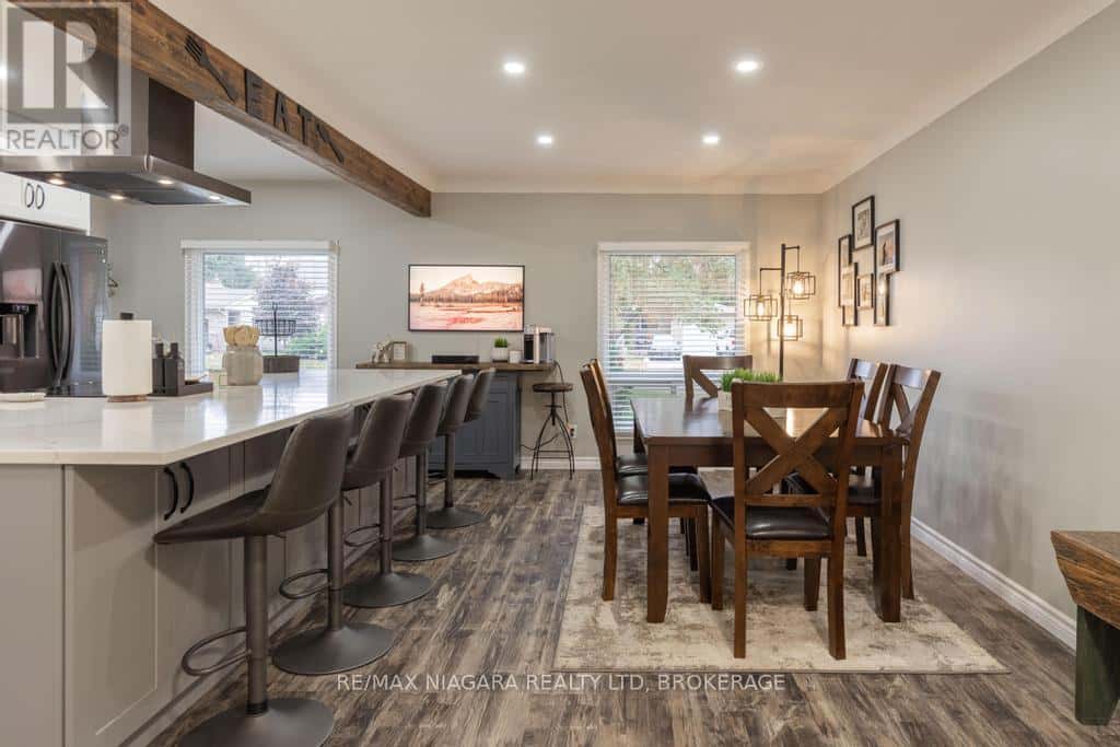 5674 HILLCREST CRESCENT — Niagara Falls (Church's Lane), Ontario - Photo 4 of 35