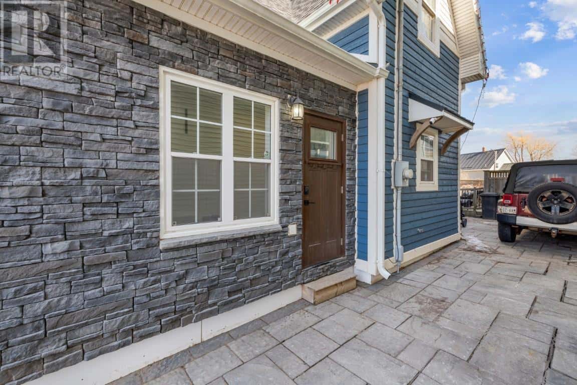 63 Broadway Street — Kensington, Prince Edward Island - Photo 3 of 45