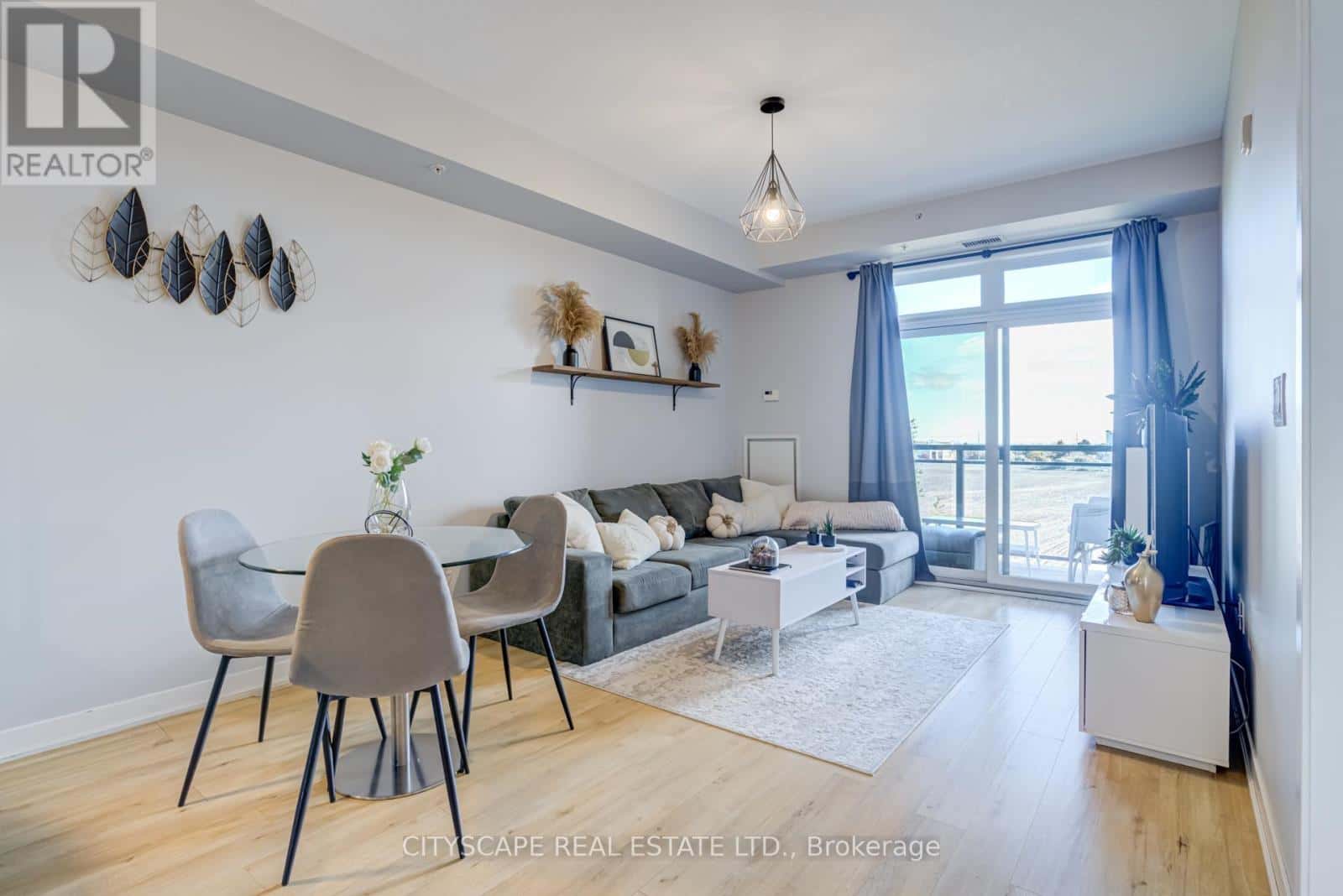 332 - 5010 CORPORATE DRIVE — Burlington (Uptown), Ontario - Photo 2 of 34