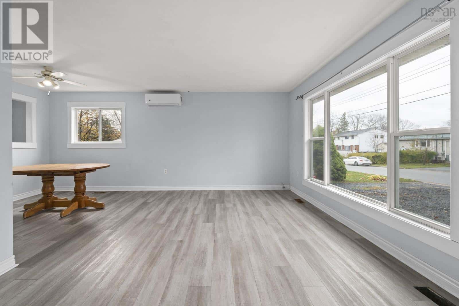 37 Kipling Drive — Lower Sackville, Nova Scotia - Photo 5 of 32