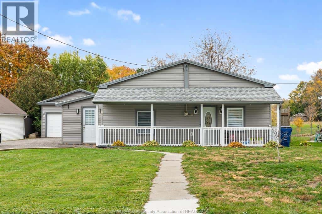 132 Little STREET South — Wheatley, Ontario - Photo 2 of 50