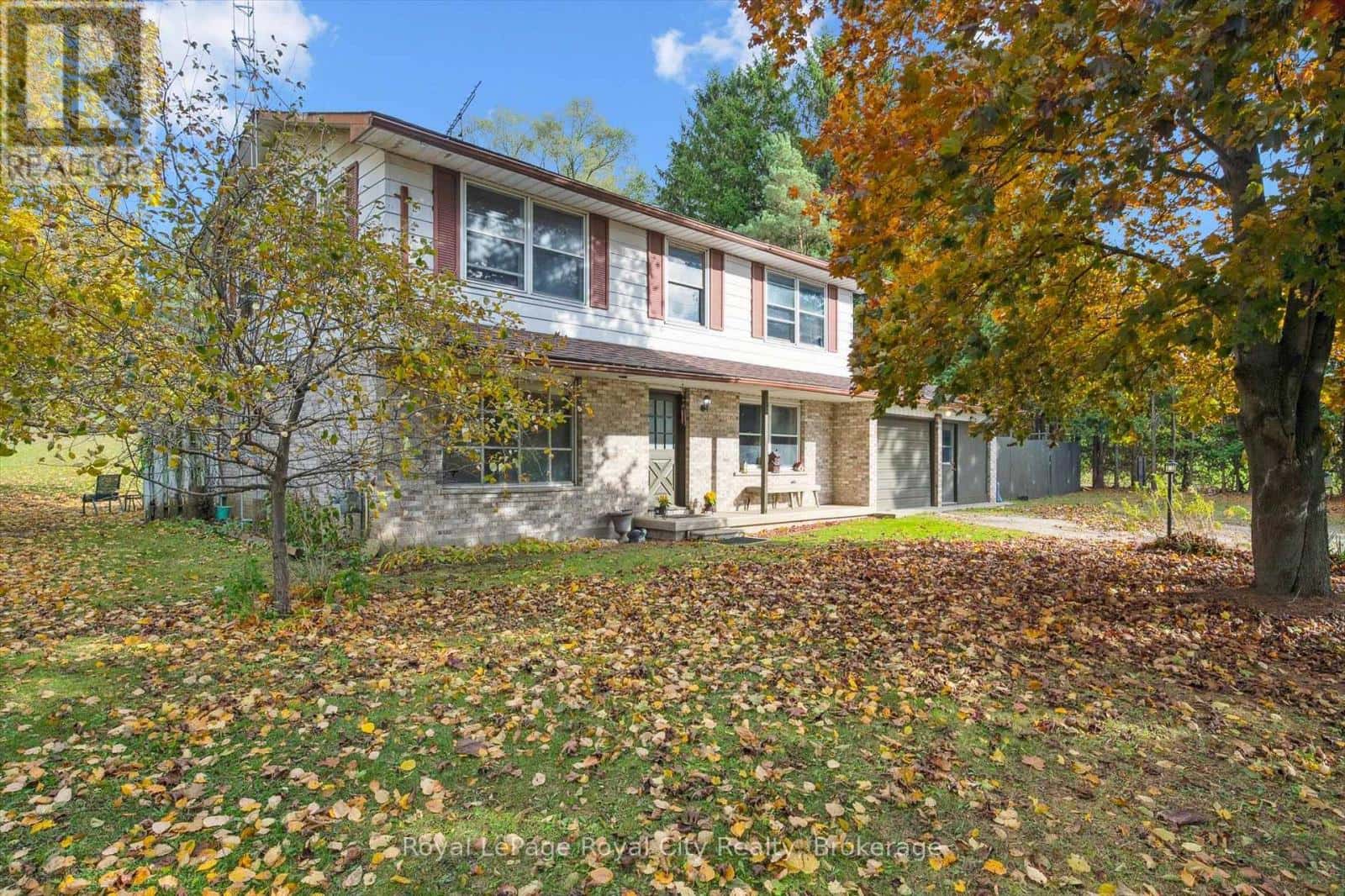 4769 WELLINGTON ROAD 32 ROAD — Centre Wellington, Ontario - Photo 2 of 40