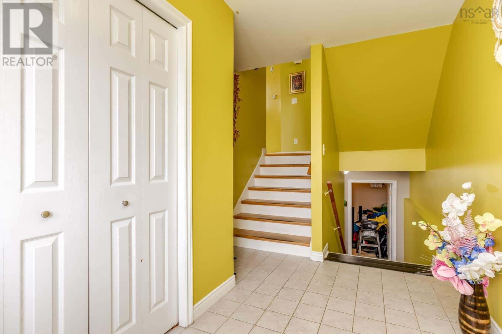 20 Albany Terrace — Cole Harbour, Nova Scotia - Photo 5 of 36