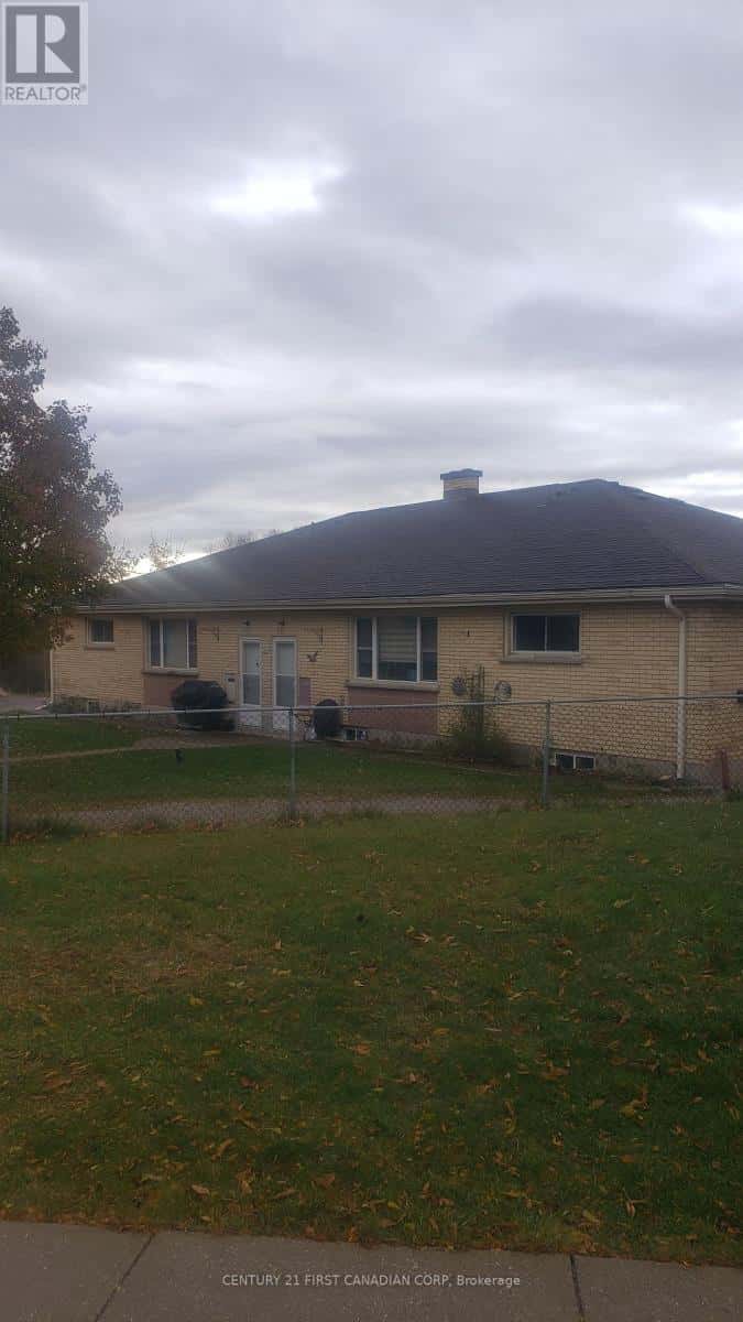 29 BALFOUR PLACE — London East (East P), Ontario - Photo 2 of 6