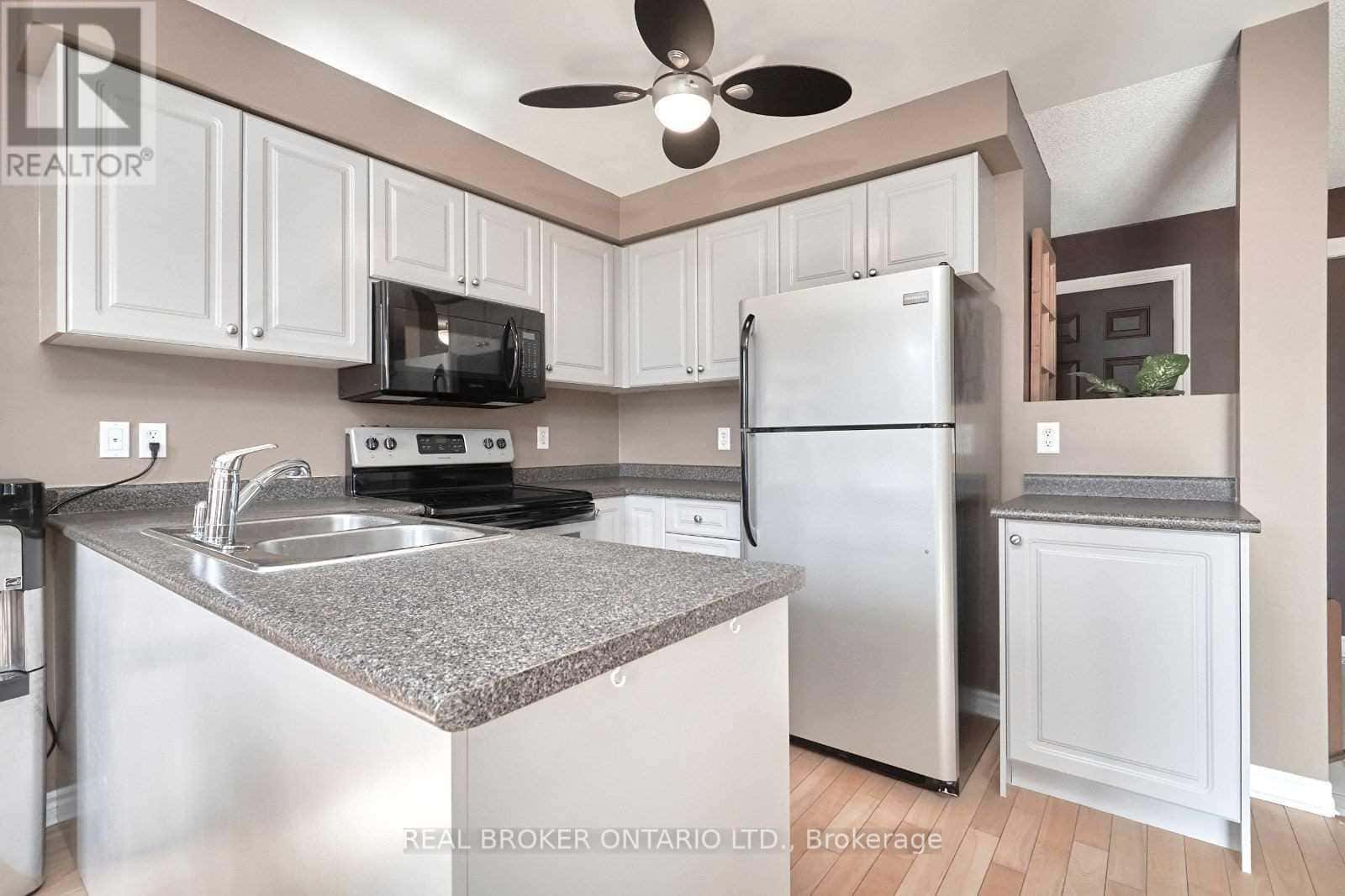 41 DARCEL CRESCENT — Barrie (East Bayfield), Ontario - Photo 3 of 15