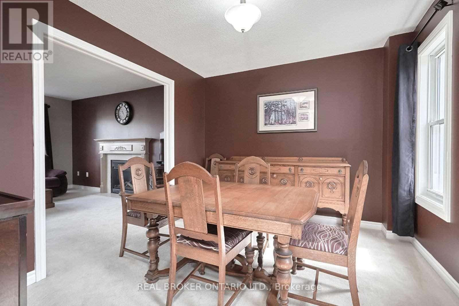 41 DARCEL CRESCENT — Barrie (East Bayfield), Ontario - Photo 5 of 15