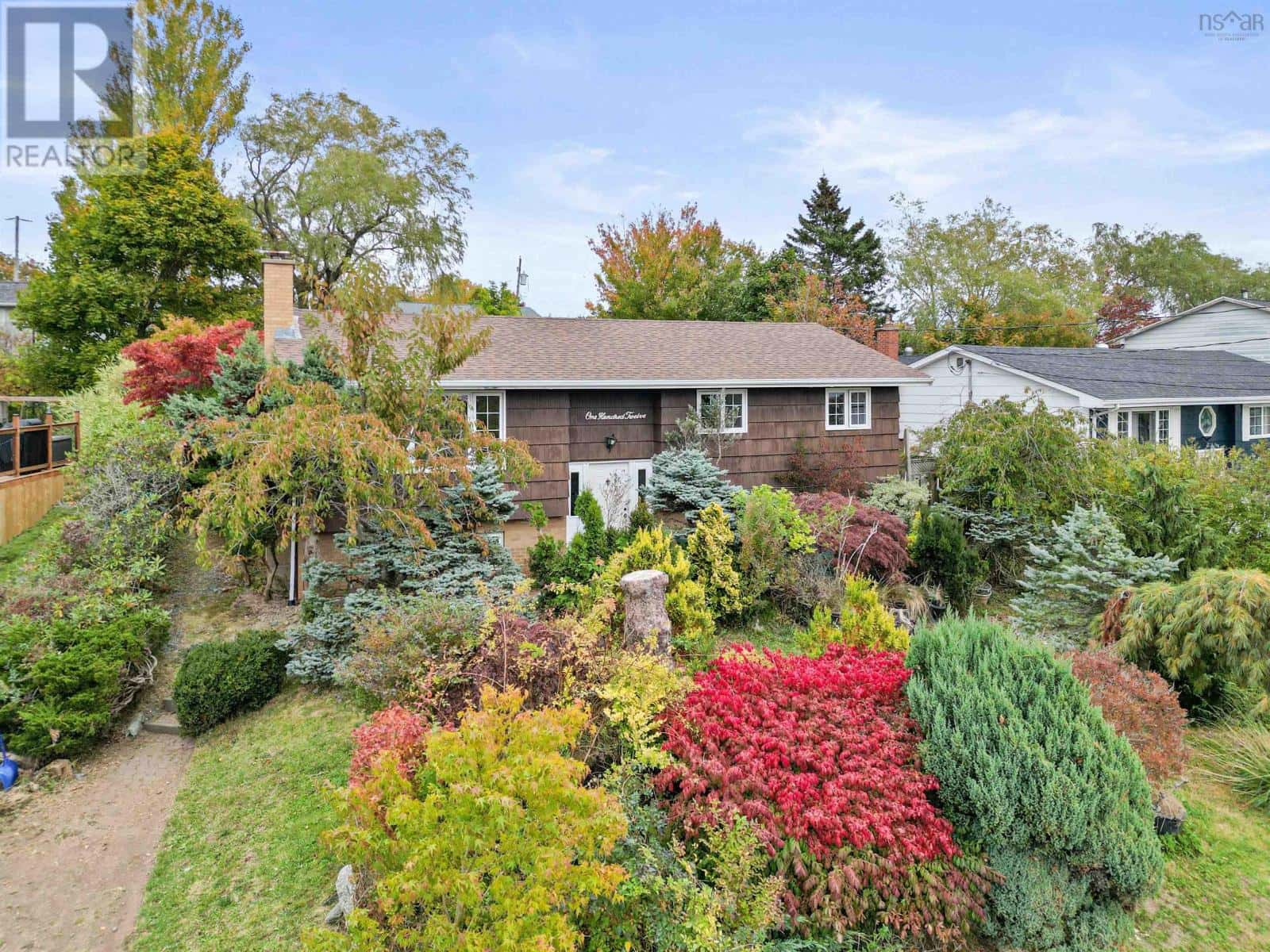 112 Arklow Drive Drive — Cole Harbour, Nova Scotia - Photo 2 of 32