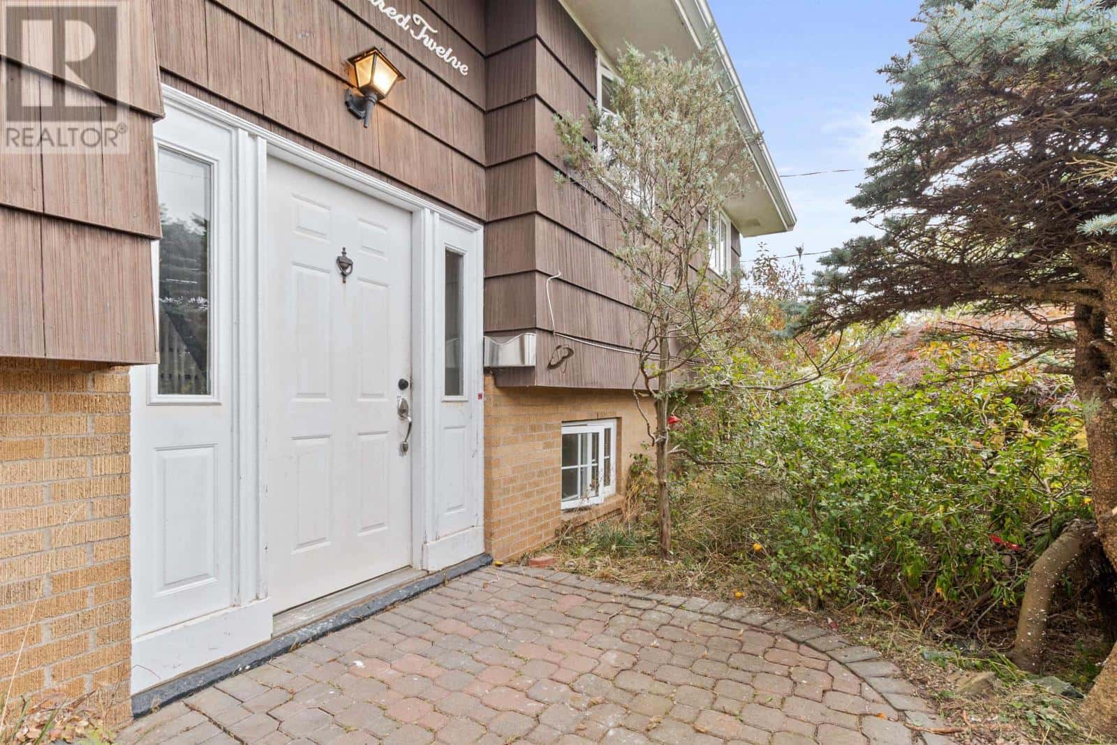 112 Arklow Drive Drive — Cole Harbour, Nova Scotia - Photo 4 of 32