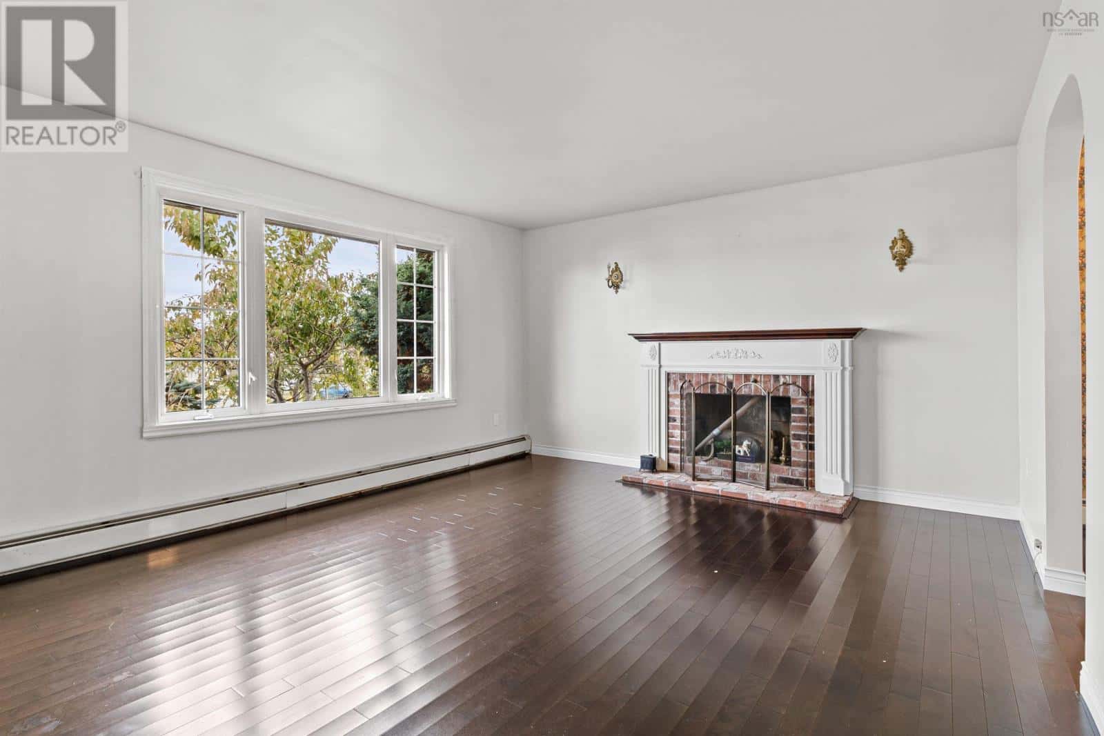 112 Arklow Drive Drive — Cole Harbour, Nova Scotia - Photo 5 of 32