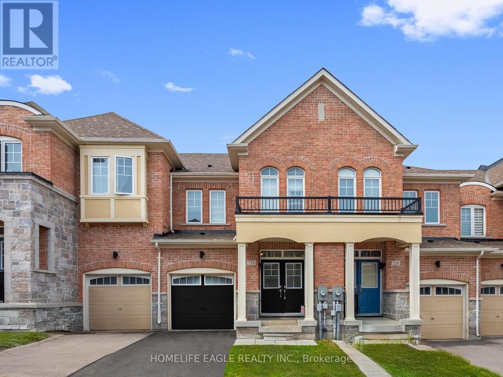 228 BENNETT STREET — Newmarket (Glenway Estates), Ontario - Main photo