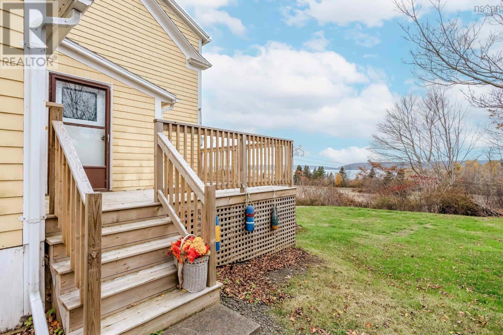 503 1 Highway — Deep Brook, Nova Scotia - Photo 2 of 42