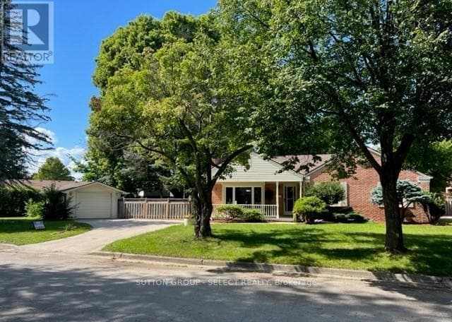 LOWER - 6 KIRKTON COURT — London North (North H), Ontario - Main photo