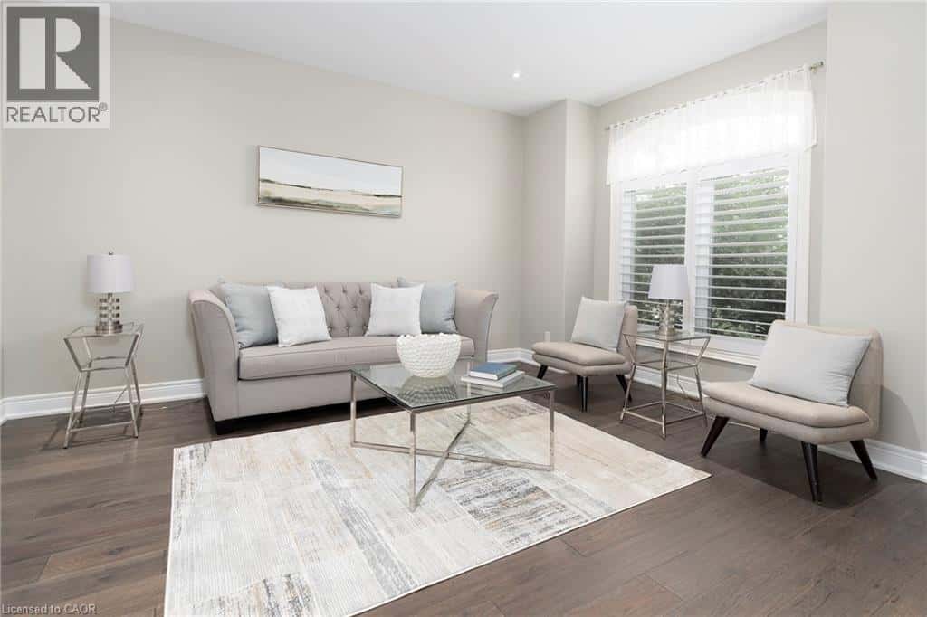 270 FARR Street — Pelham, Ontario - Photo 5 of 50