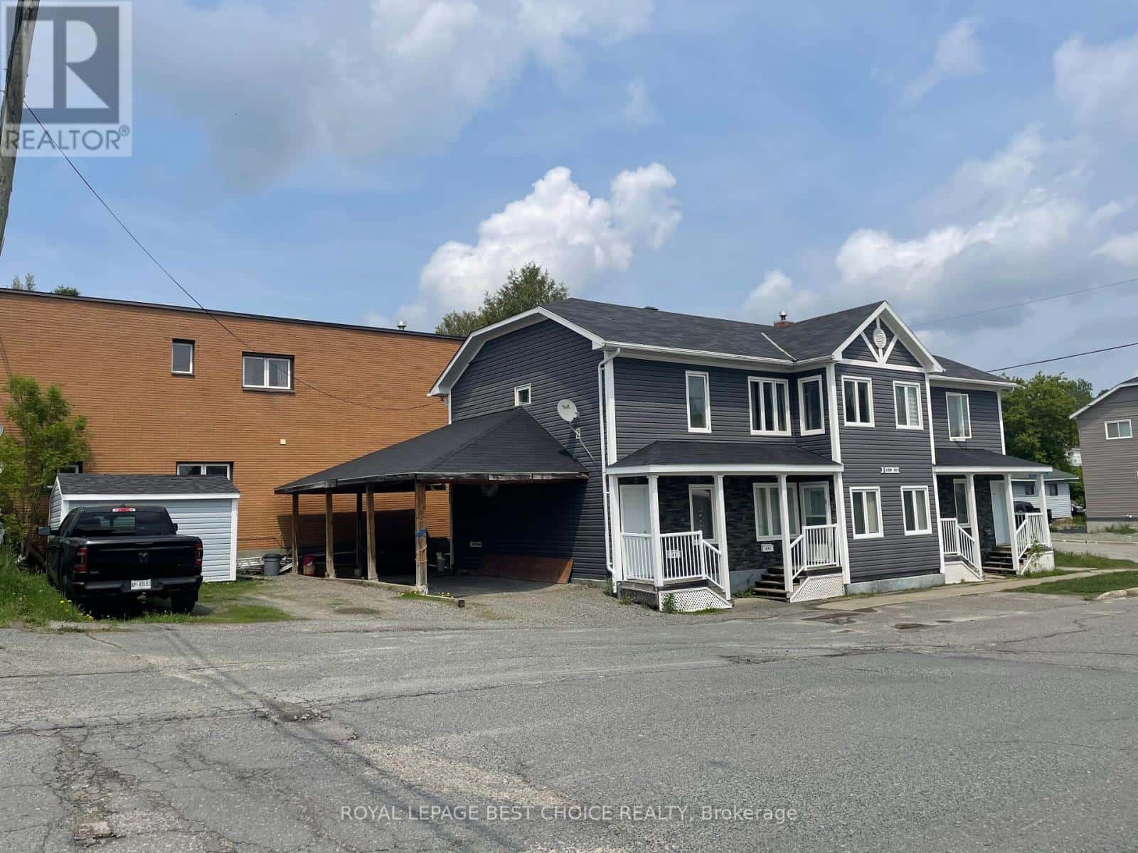 8 DIXON AVENUE — Kirkland Lake (KL & Area), Ontario - Photo 2 of 26