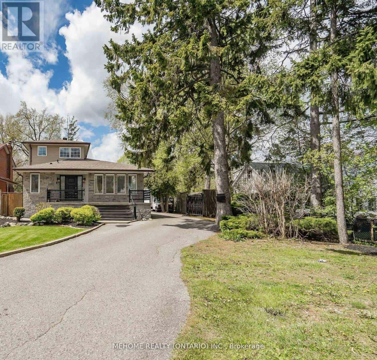 BSMT-1 - 30 MORNINGSIDE AVENUE — Toronto (Guildwood), Ontario - Photo 2 of 7