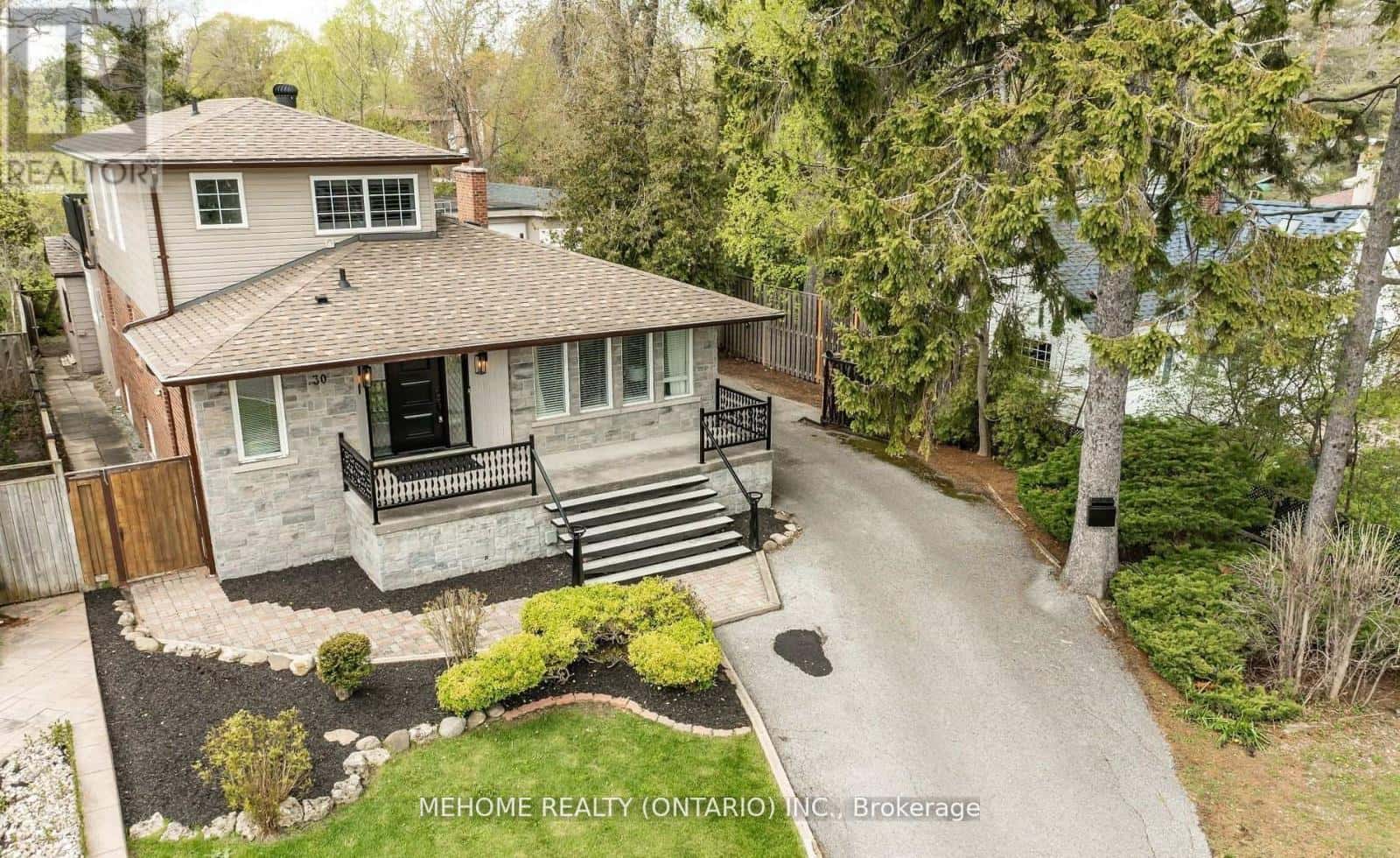 BSMT-1 - 30 MORNINGSIDE AVENUE — Toronto (Guildwood), Ontario - Photo 3 of 7