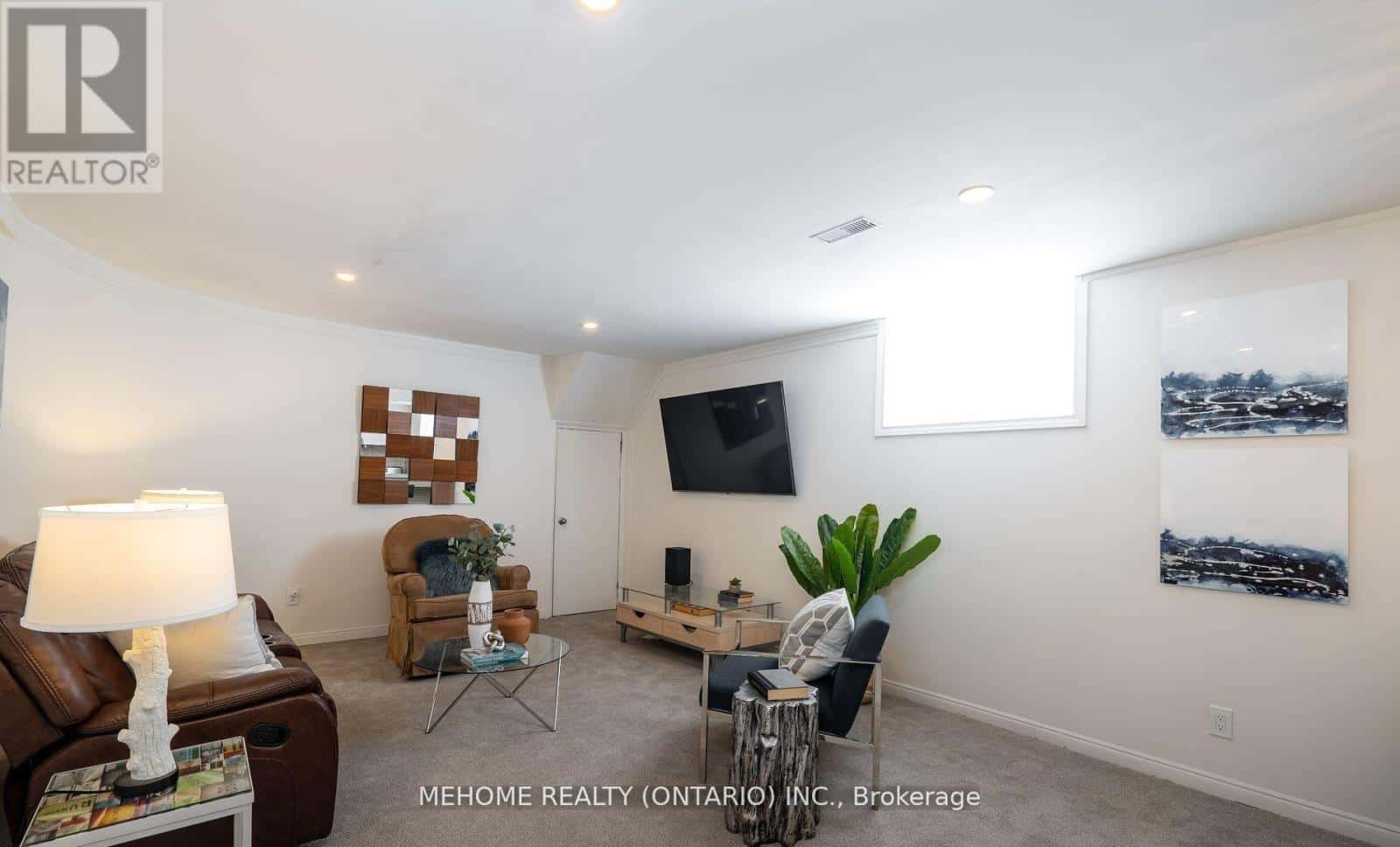 BSMT-1 - 30 MORNINGSIDE AVENUE — Toronto (Guildwood), Ontario - Photo 4 of 7