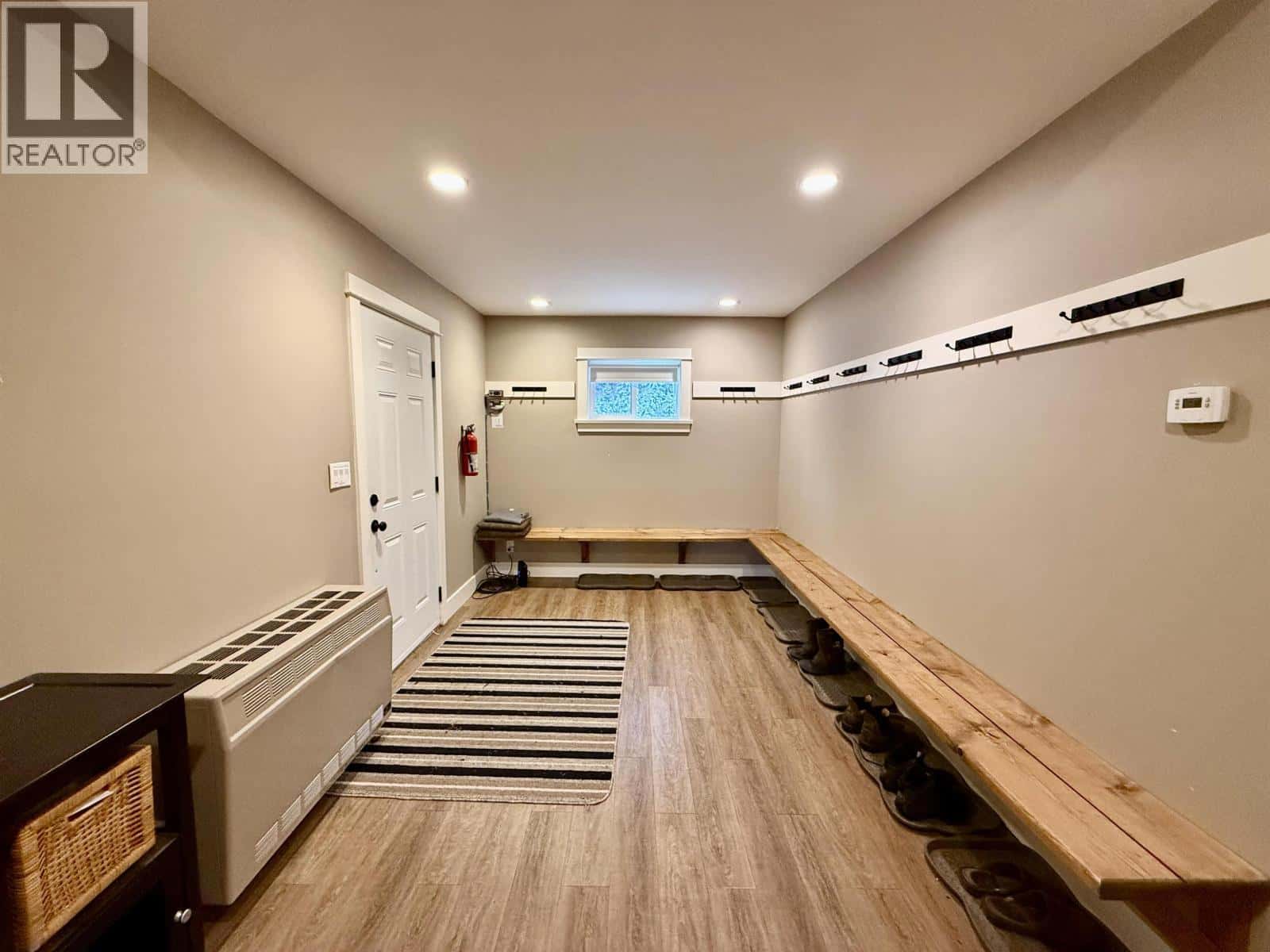 5977 DEMPSEY LAKE ROAD — Lac La Hache, British Columbia - Photo 4 of 36