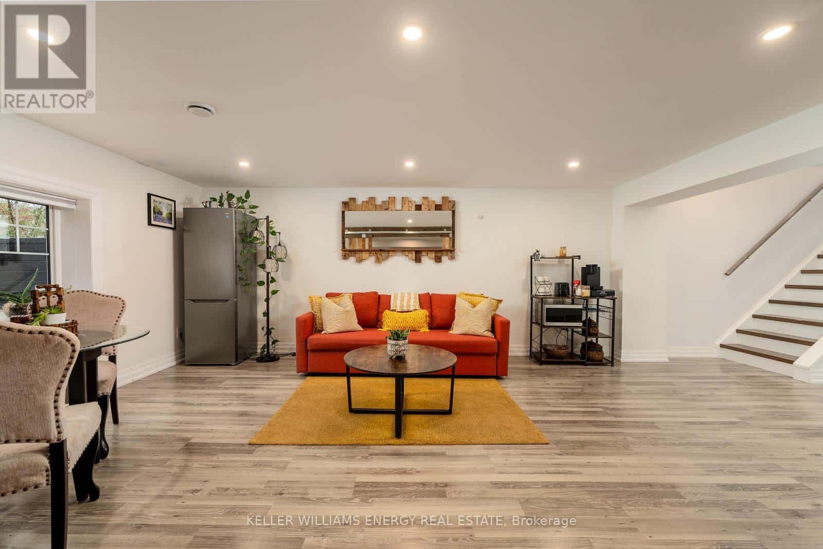 #LOWER - 36 ANGELA CRESCENT — Niagara-on-the-Lake (St. Davids), Ontario - Photo 4 of 12