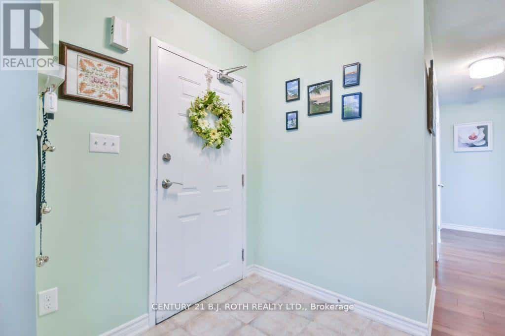 15 - 43 COULTER STREET — Barrie (Sunnidale), Ontario - Photo 5 of 19