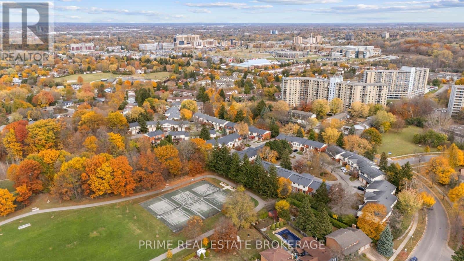 414 WILKINS STREET — London South (South R), Ontario - Photo 4 of 40