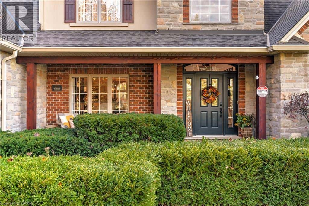 37 APPALOOSA Trail — Carlisle, Ontario - Photo 3 of 46