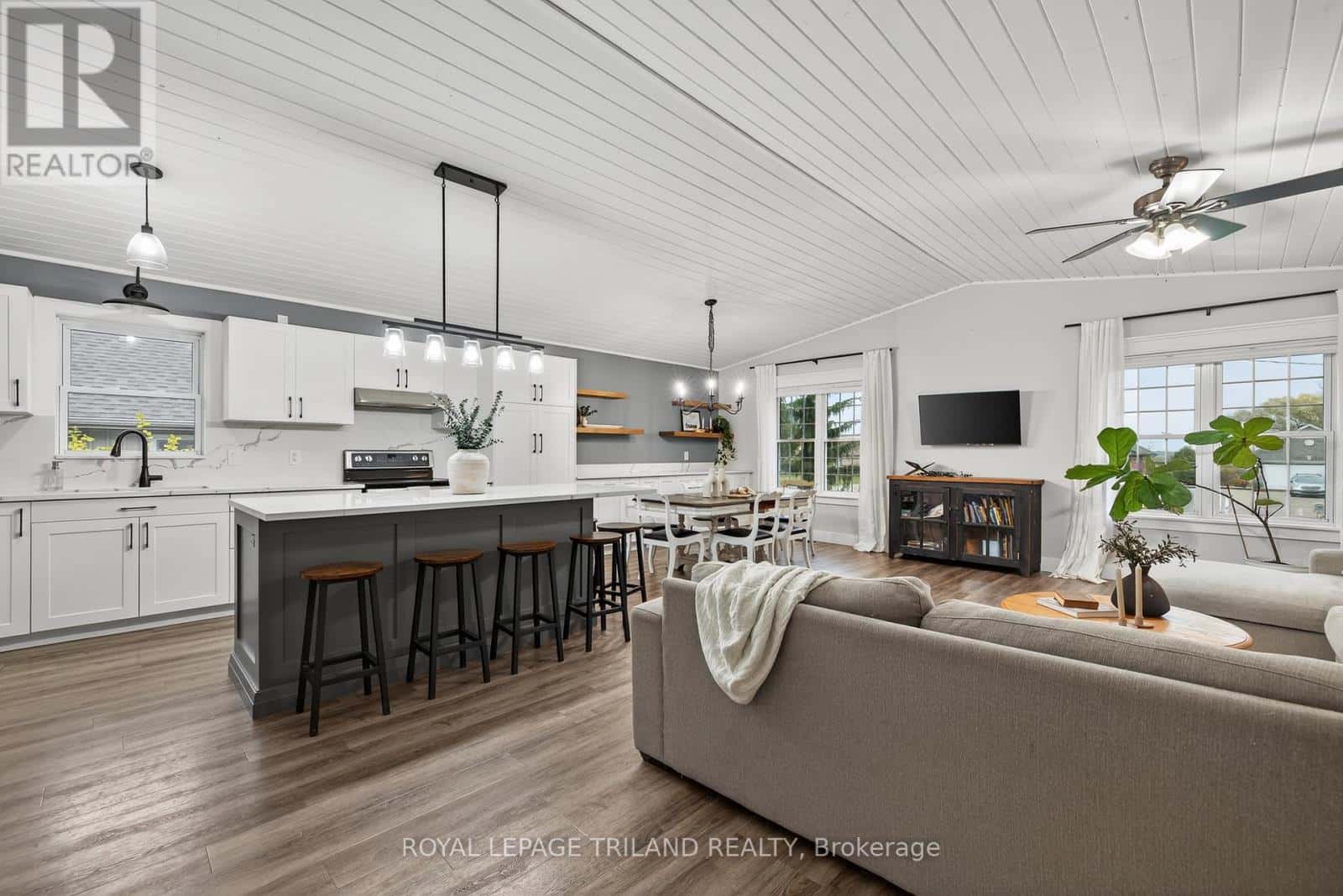 11565 SPRINGFIELD ROAD — Malahide (Springfield), Ontario - Photo 4 of 34