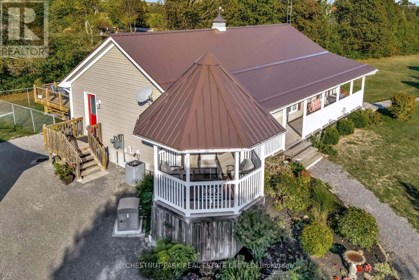 28 HUYCKS POINT ROAD — Prince Edward County (Hillier Ward), Ontario - Photo 4 of 50