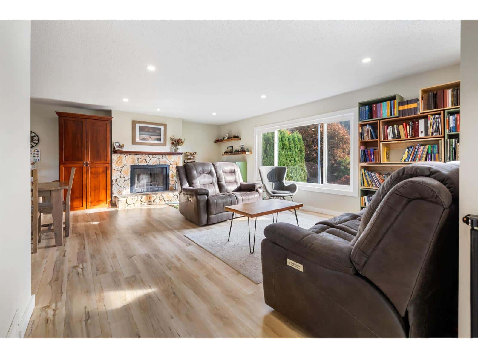 42575 DEVON AVENUE, Yarrow — Yarrow, British Columbia - Photo 4 of 40