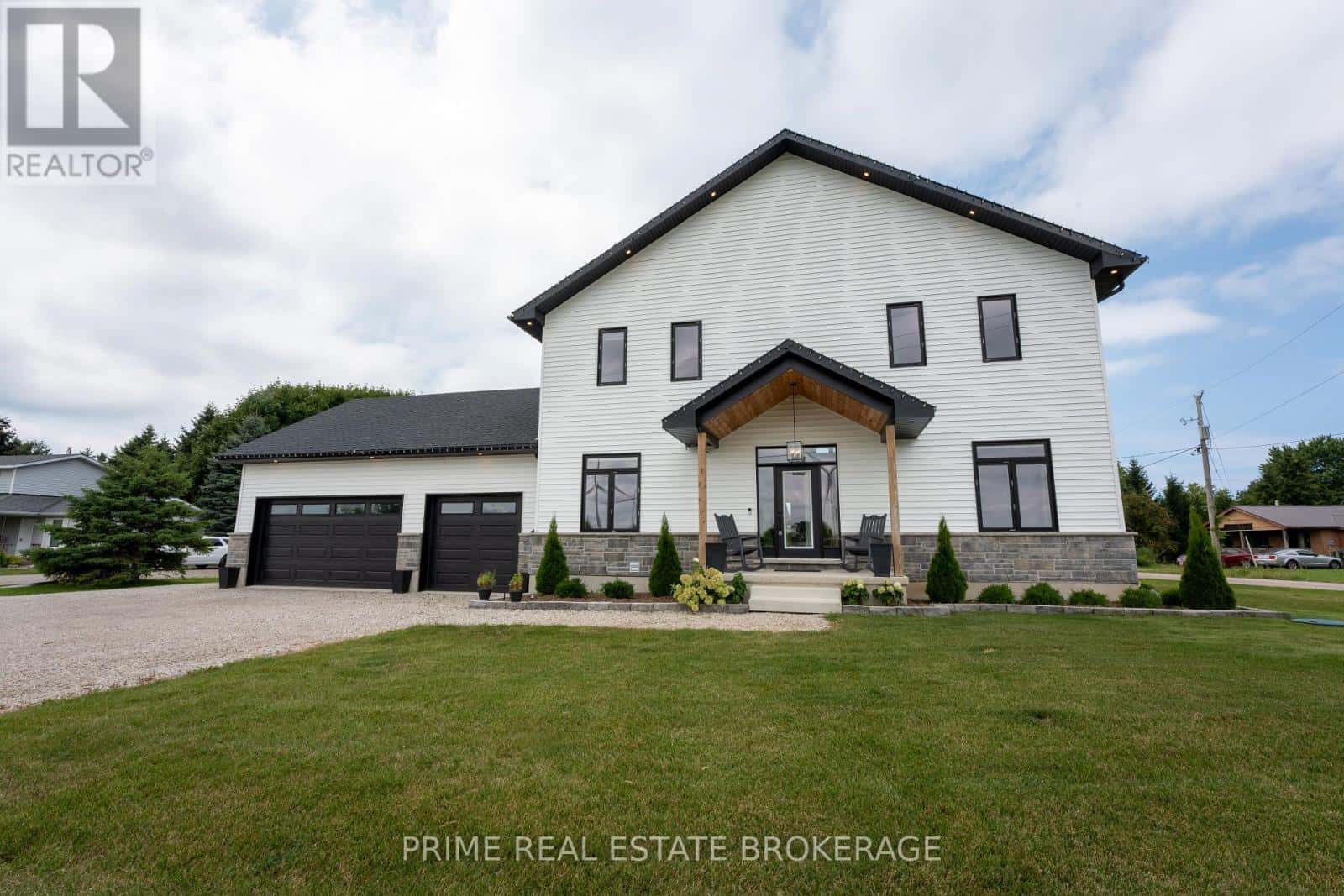 33977 KILDEER DRIVE — Bluewater (Hay), Ontario - Photo 2 of 49